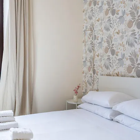 Apartment Iflat Vatican New & Comfy Sunlit *